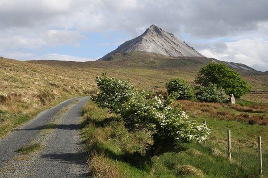 7 Amazing Places to Visit in Dazzling Donegal to Delight Any Motorist